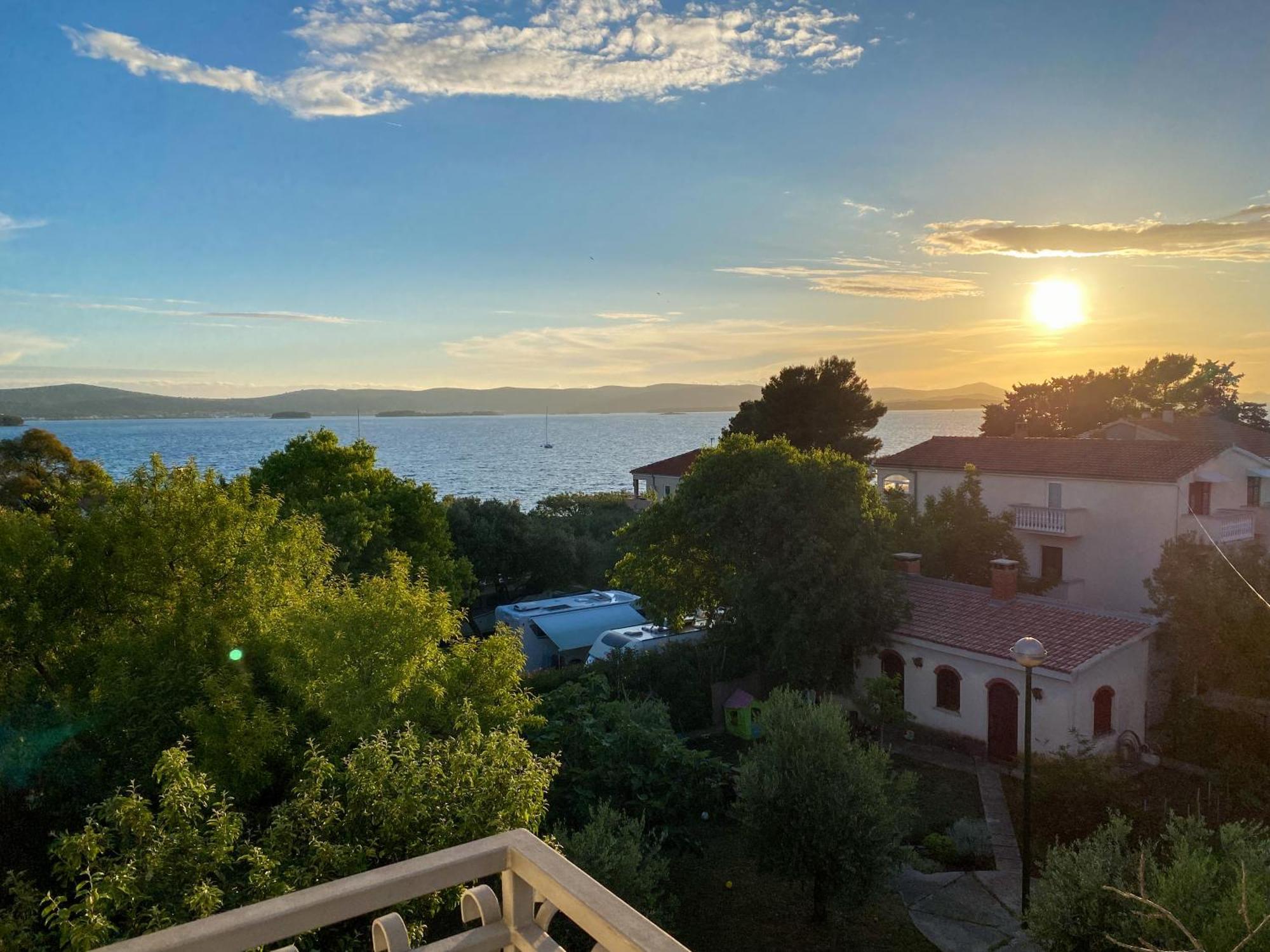 Apartments Maria Biograd Na Moru Exterior photo