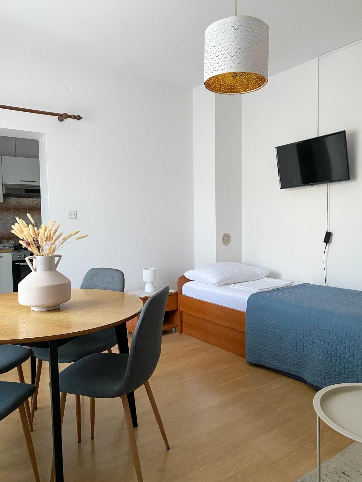 Apartments Maria Biograd Na Moru Exterior photo